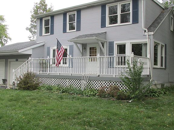 2nd image of 7213 Giddings Ave