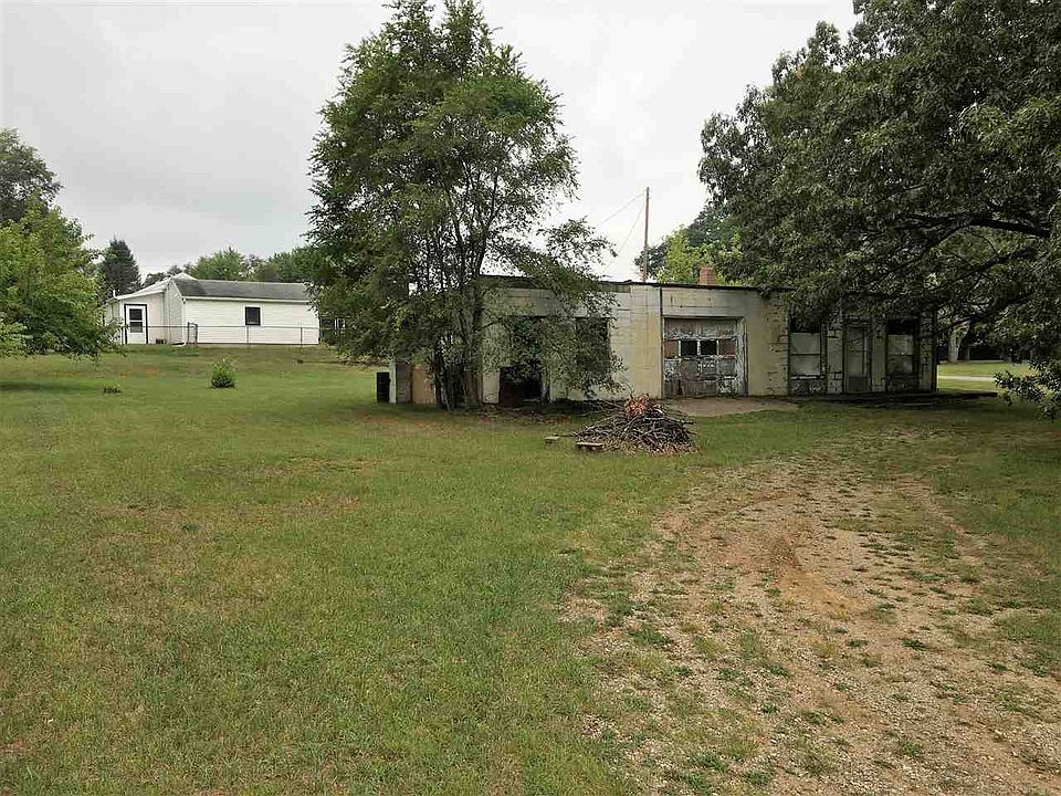 2nd image of 6000 Draper Rd