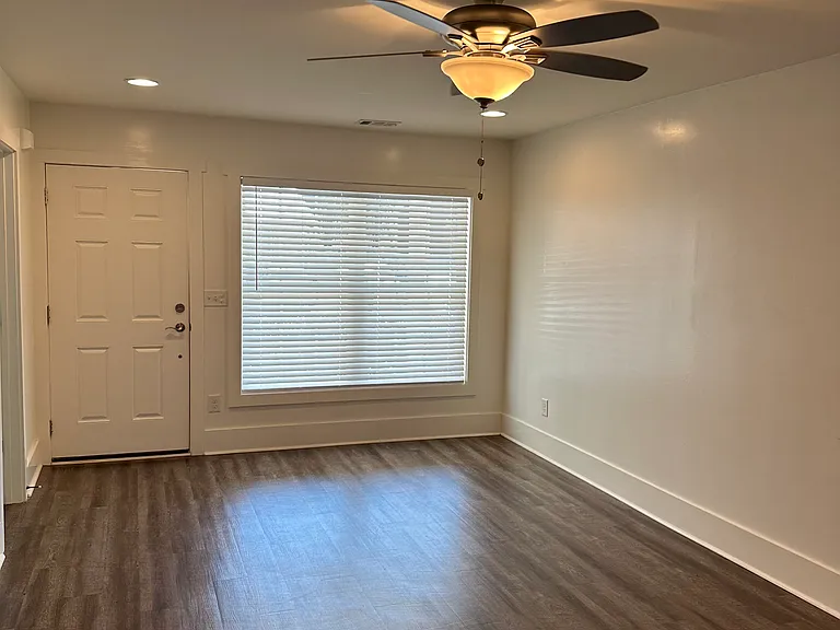 95 Valley Dr #95 — Photo 5