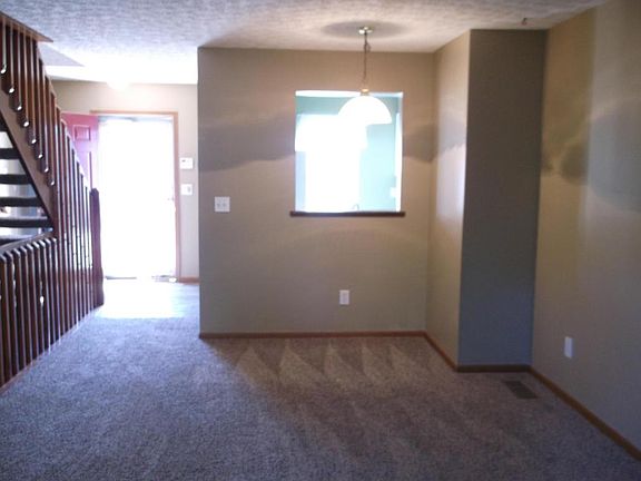 5th image of 205 Macandrews Way