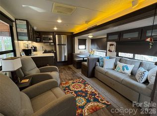 110 Sycamore St, New London, NC 28127