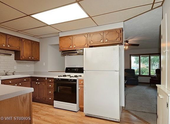 3rd image of 248 N Pershing Ave
