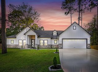 87 Lakeway Ct, Conroe, TX 77304