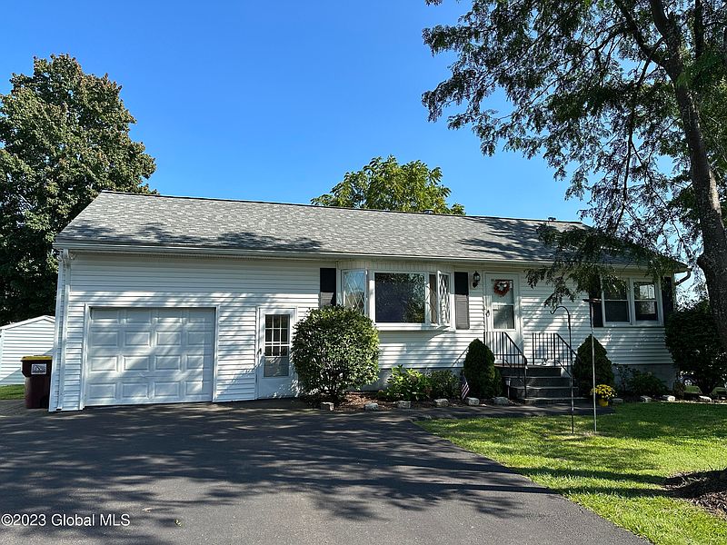2nd image of 12 Pershing Drive
