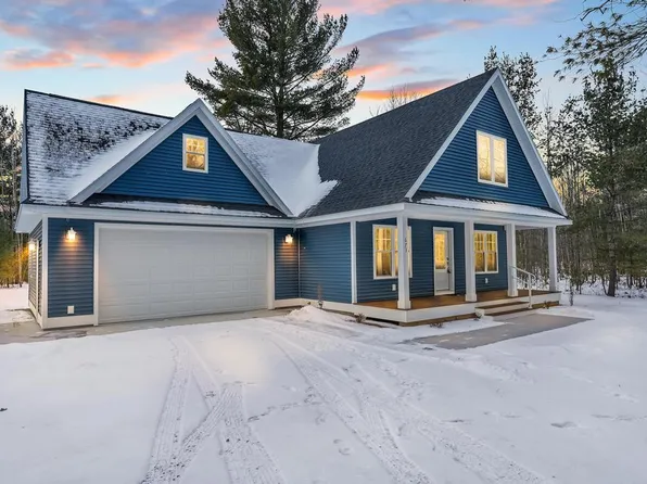 673 White Pine Dr, Brutus, MI 49716