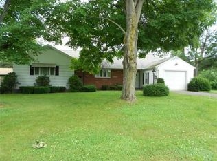 13 Broad St, Easthampton, MA 01027