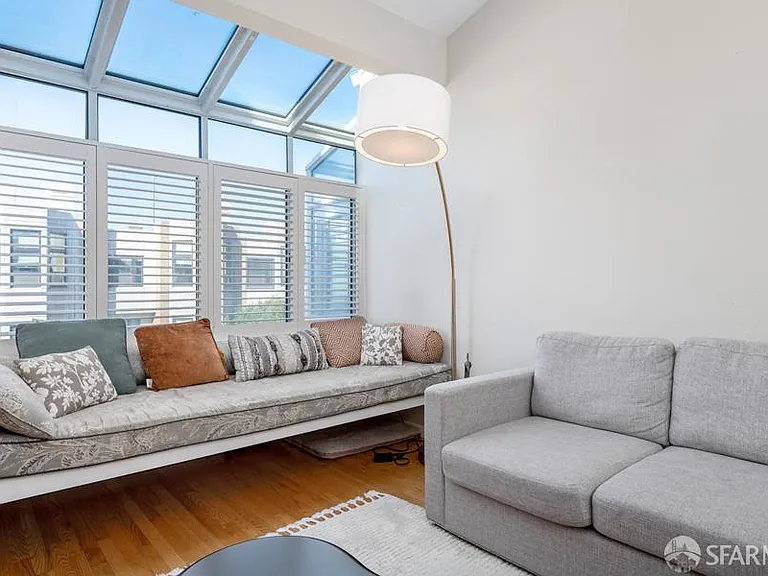2075 Sutter St #525 — Photo 11