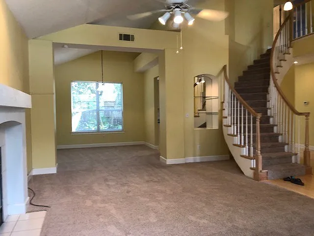 2 Story Home in Parkwood Estates at Bluewater Bay! — Photo 2