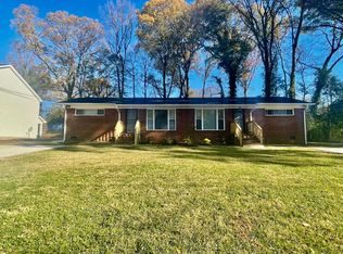 2937 Burgess Dr, Charlotte, NC 28208