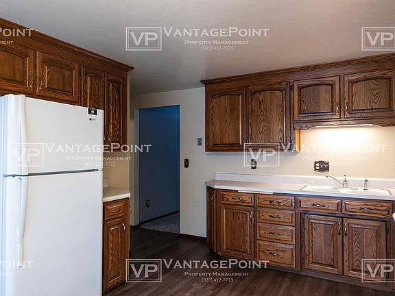 4th image of 2488 Oakwood Dr