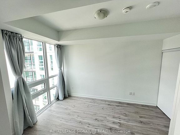 5th image of 3005 Pine Glen Rd #619