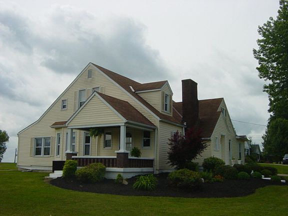 2nd image of 401 Frankfort St