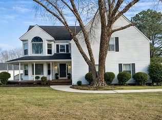 101 Fleetney Cir, Smithfield, VA