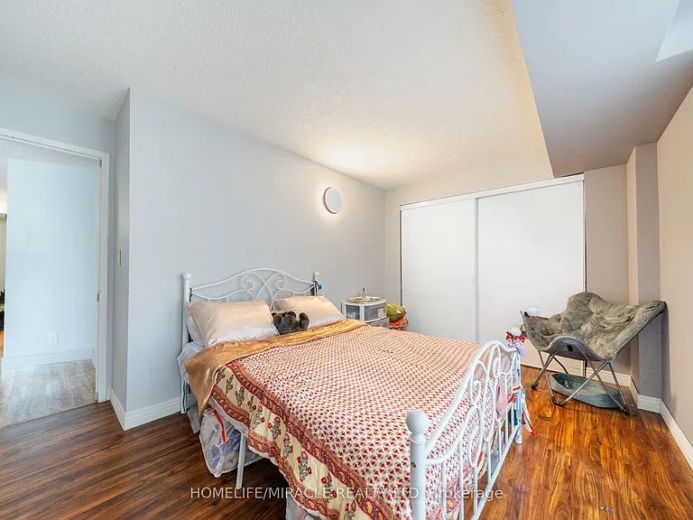 90 Dale Ave #201 — Photo 22