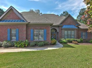 1043 Spruce Creek Ln, Lawrenceville, GA 30045