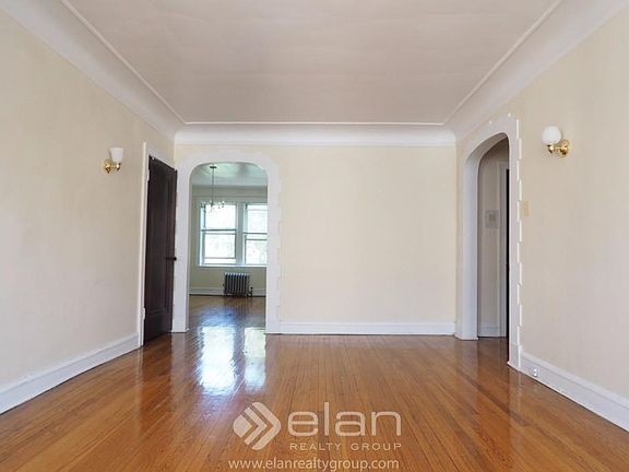 4th image of 1800 W Farwell Ave APT 3B