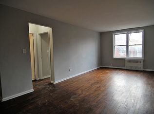 40-20 69th St #2G, Woodside, NY 11377