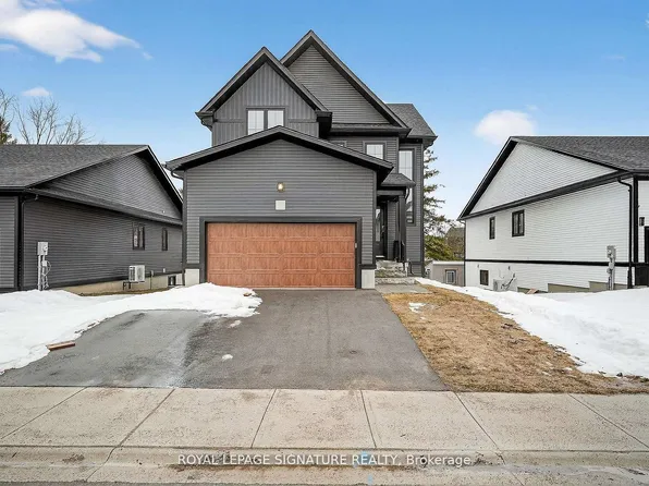 297 Whiting St #5, Ingersoll, ON N5C 0E6