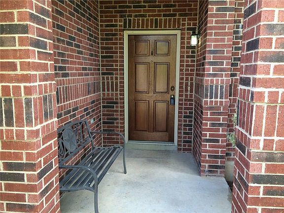 3rd image of 11420 Midbury Ct