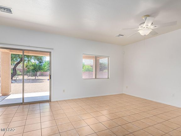 4th image of 8723 N Moonfire Dr