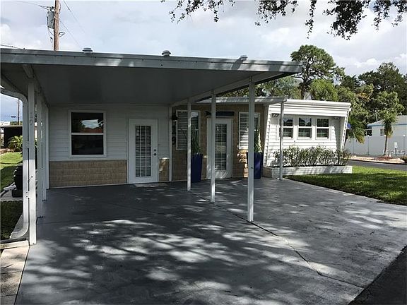3rd image of 19 Outer Lane Dr