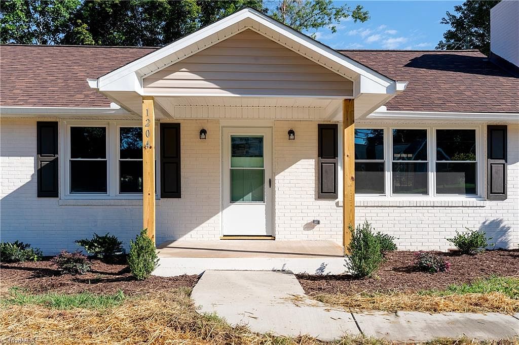 1204 Wentworth St, Reidsville, NC 27320 Zillow