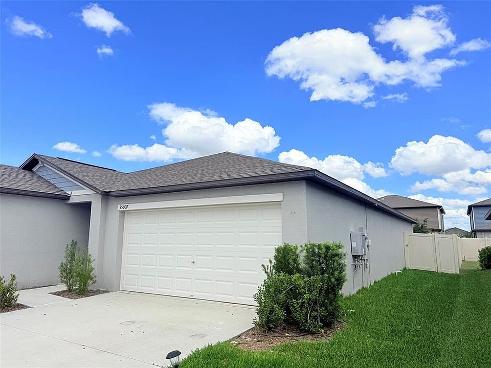35007 Brackett Bnd, Zephyrhills, FL 33541 | MLS #TB8489570 | Zillow