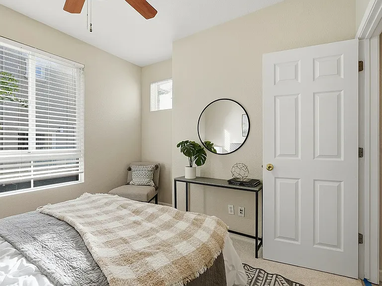 599 Marble Arch Ave — Photo 13
