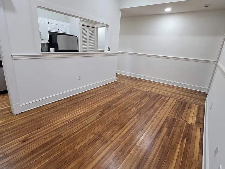 101 S Saint Asaph St #2 — Photo 6