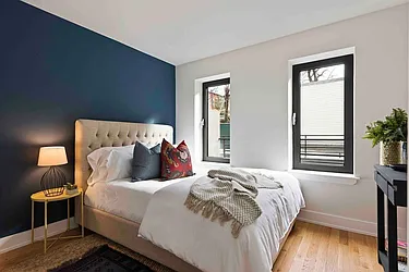 Sold by Bold New York