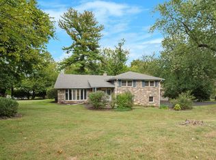 136 Cedar Rd, Elkins Park, PA 19027