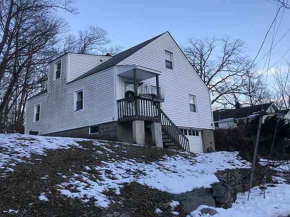 3rd image of 20 Park Ave