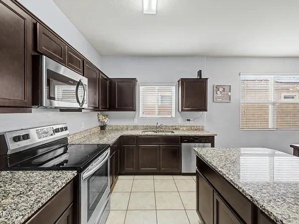 7087 S BLUE HILLS Drive, Buckeye, AZ 85326
