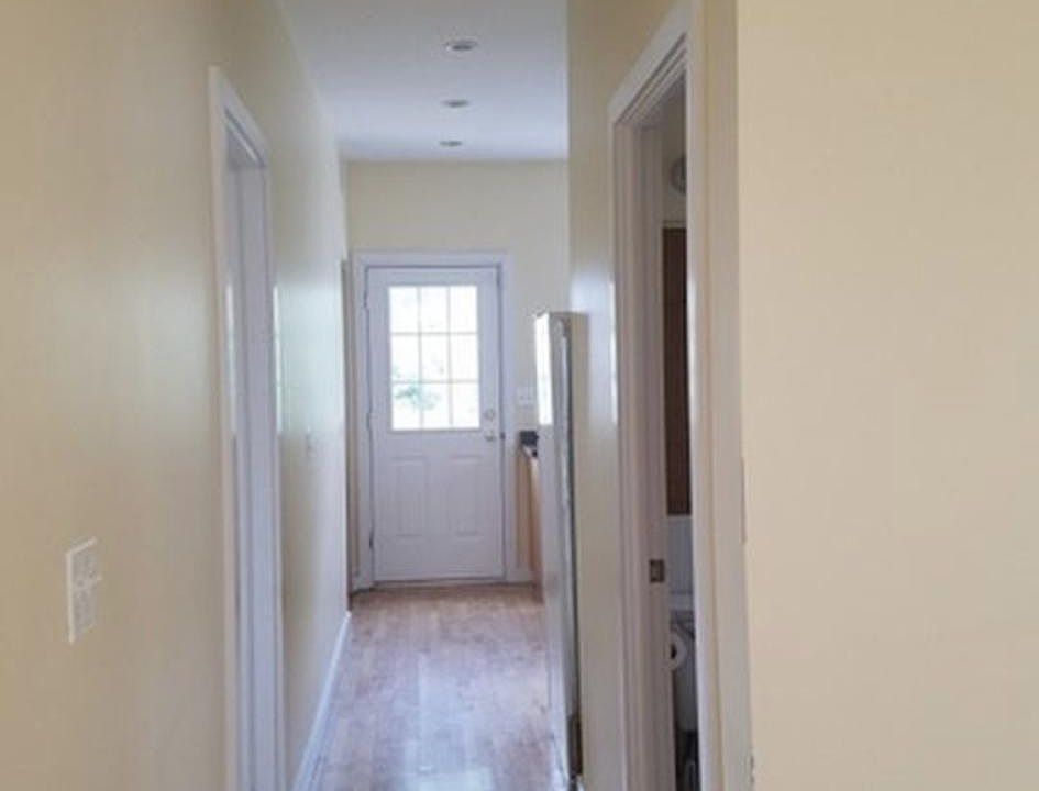 1st image of 1718 W Morse Ave #1