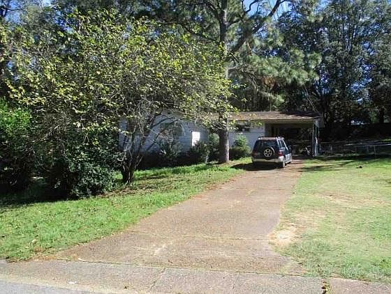 2nd image of 2106 Beau Terra Dr W