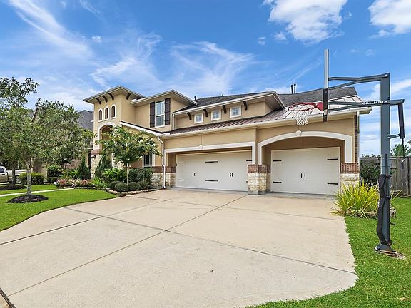 2nd image of 5823 Caspian Falls Ln