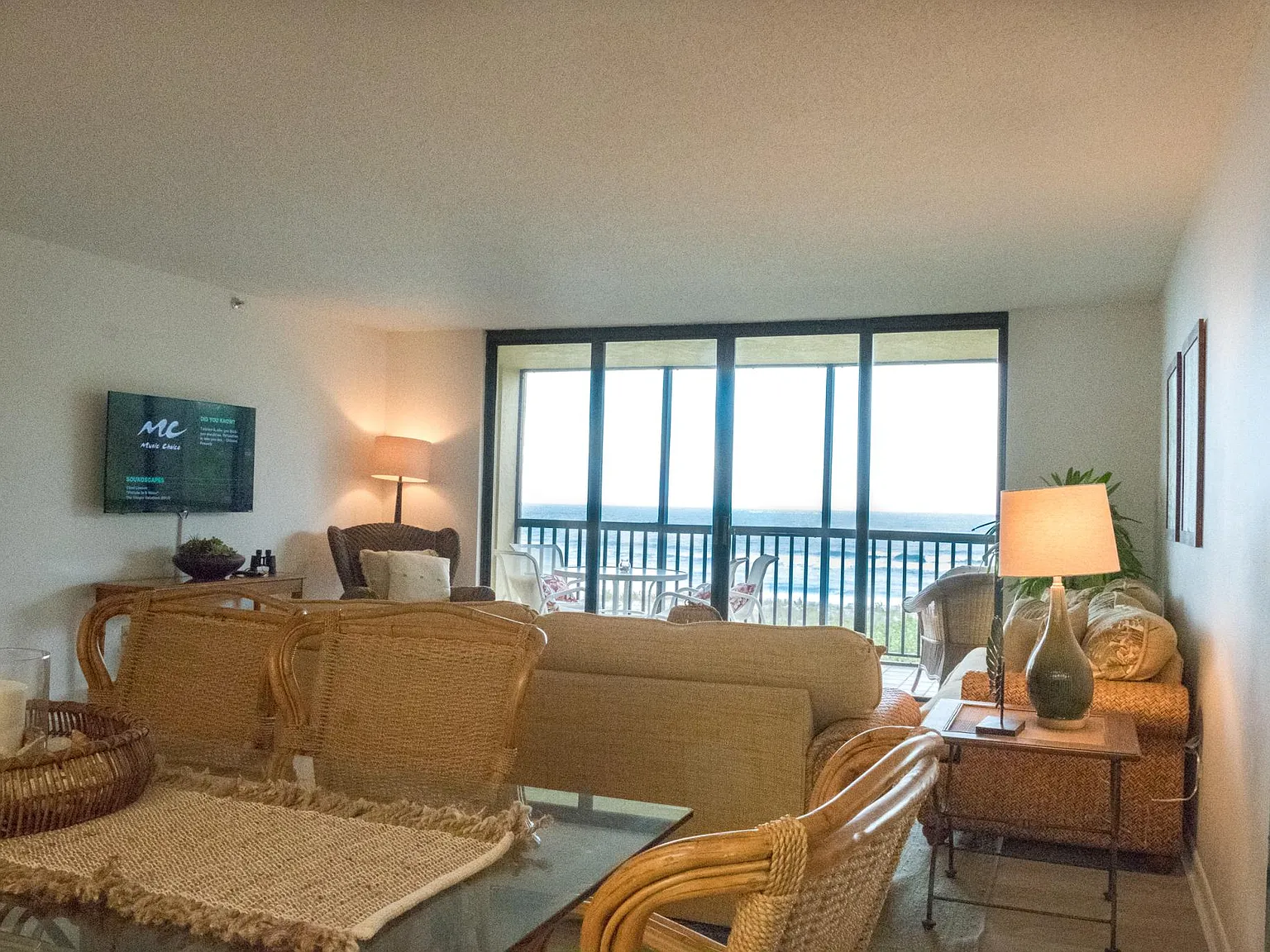 5611 Gulf Of Mexico Dr — Photo 4