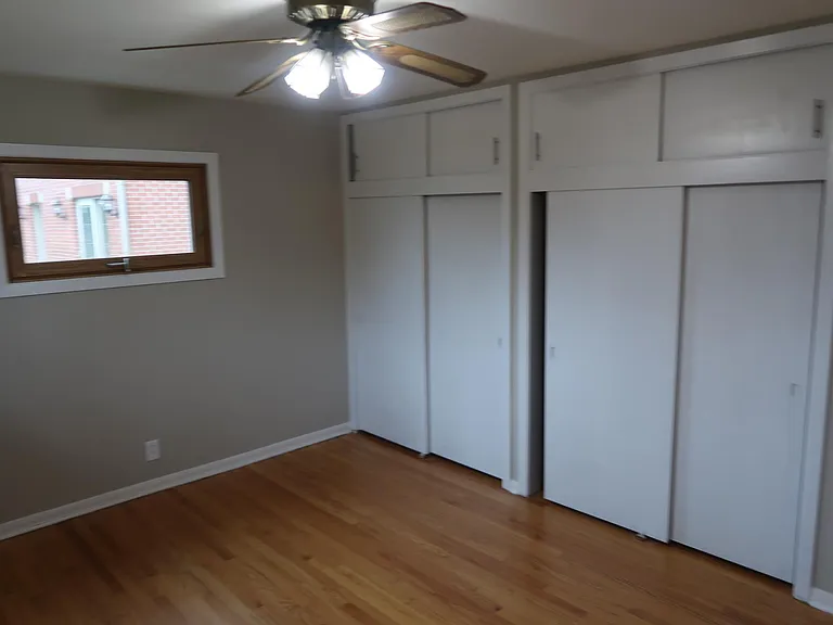 8118 W Eastwood Ave — Photo 11