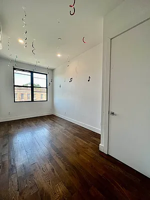 Rented by Hagstrom Management Inc | media 23