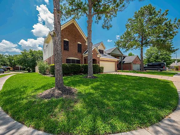 2nd image of 3079 Silver Cedar Trl