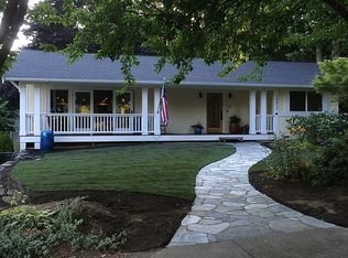 10817 108th Ave NE, Kirkland, WA 98033