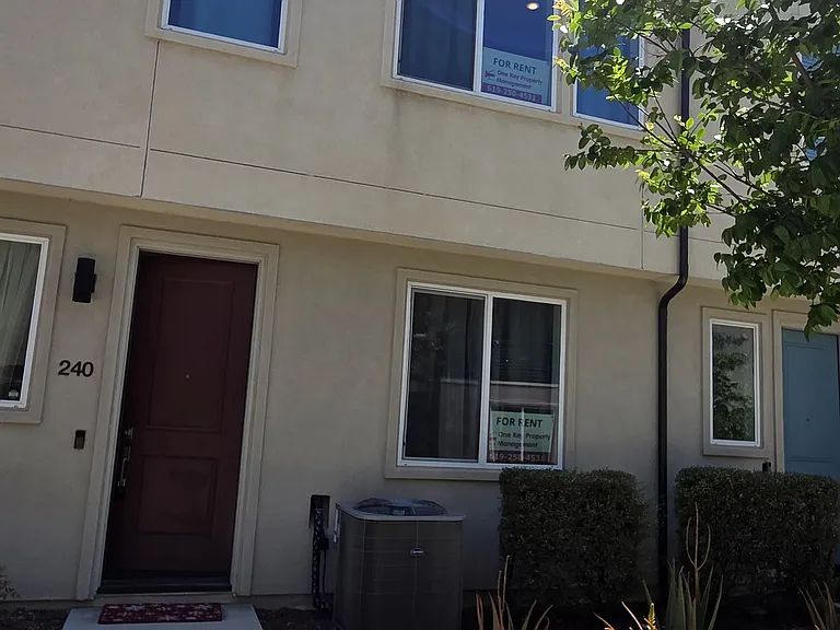 5280 Beachfront Cv #240 — Photo 23