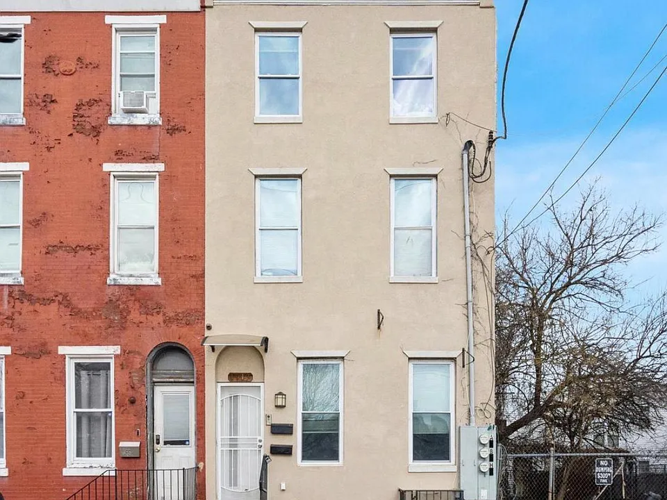 1913 W Montgomery Ave #2