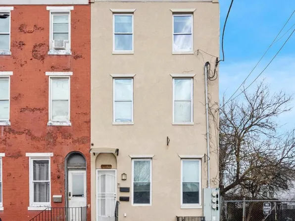 1913 W Montgomery Ave, Philadelphia, PA