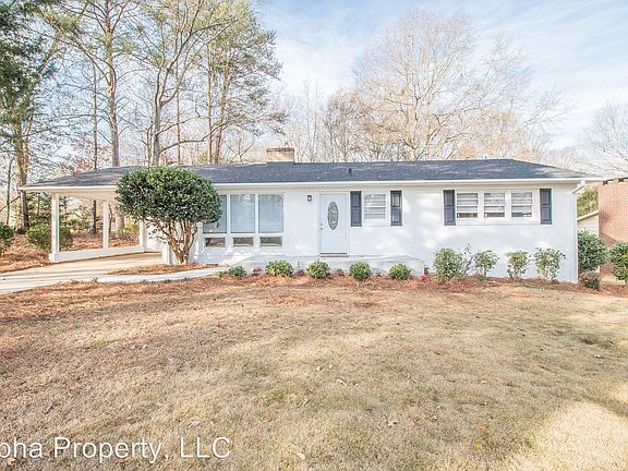 2nd image of 101 Linda Ln