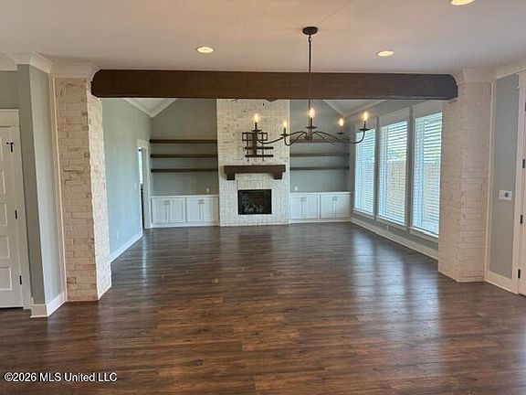 4th image of 2332 Slocum Rd