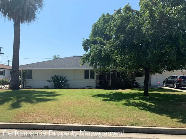 1815 Country Club Dr, Bakersfield, CA 93306