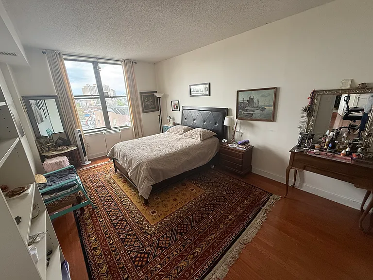 4315 Park Ave #7F — Photo 11