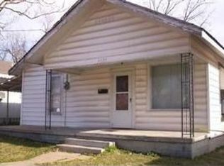 2154 N Howard Ave, Springfield, MO 65803