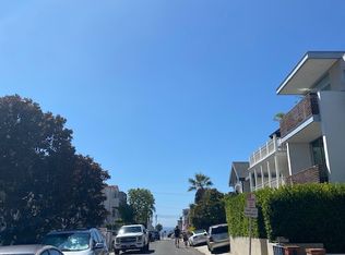 472 30th St, Manhattan Beach, CA 90266